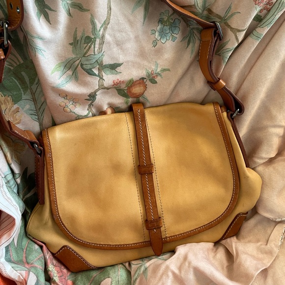 Francesco Biasia Side Bag - Picture 2 of 6